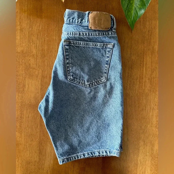 GAP Pants - Vintage Gap Easy Fit Jean Shorts